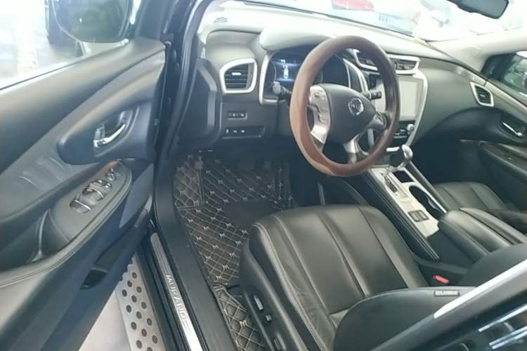 Used Nissan Murano 2021 2.5L XL Two-Wheel Drive Smart Connect Luxury Edition Left Front Seat