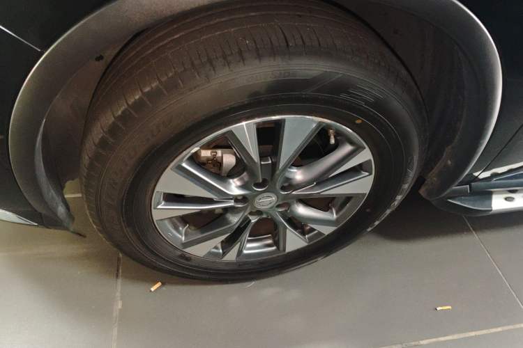 Used Nissan Murano 2021 2.5L XL Two-Wheel Drive Smart Connect Luxury Edition Left Front Wheel Hub