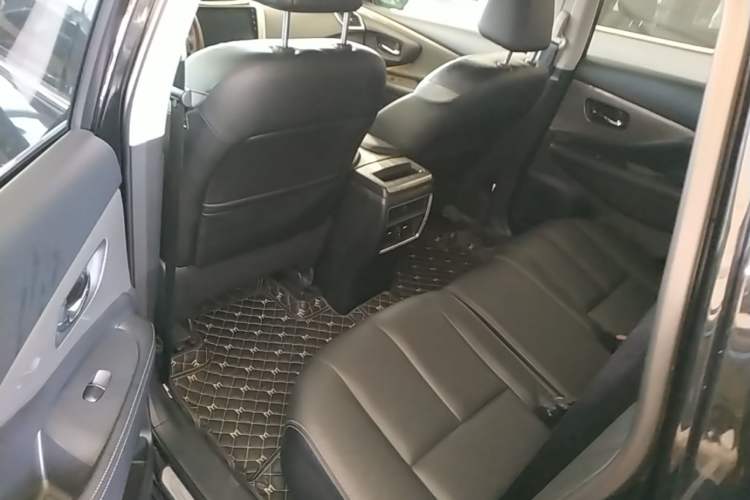 Used Nissan Murano 2021 2.5L XL Two-Wheel Drive Smart Connect Luxury Edition Left Rear Seat