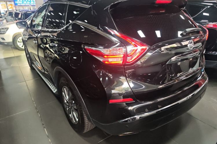 Used Nissan Murano 2021 2.5L XL Two-Wheel Drive Smart Connect Luxury Edition Left Side