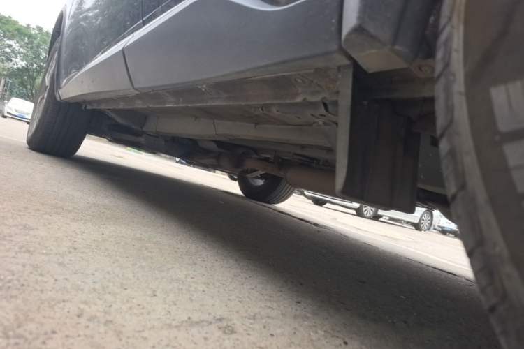 Used Nissan Murano 2021 2.5L XE Two-Wheel Drive Elite Edition Left Side Sill