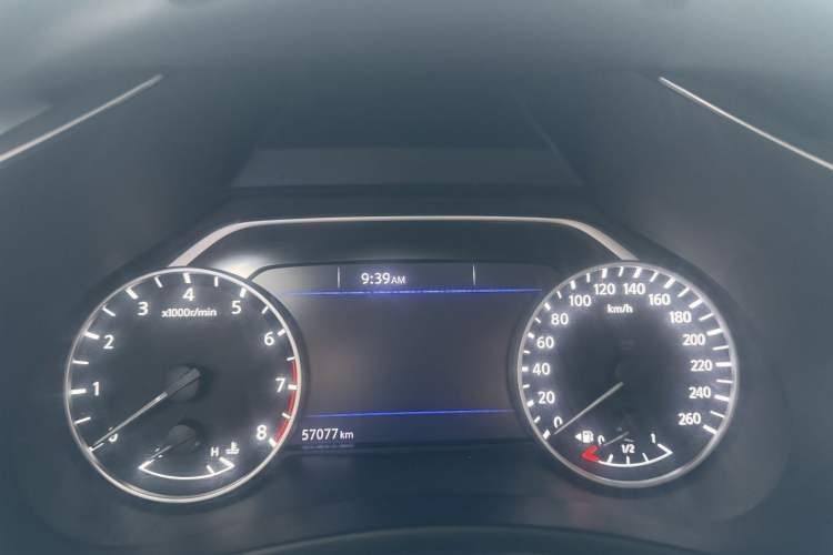Used Nissan Murano 2021 2.5L XE Two-Wheel Drive Elite Edition Odometer Close Up