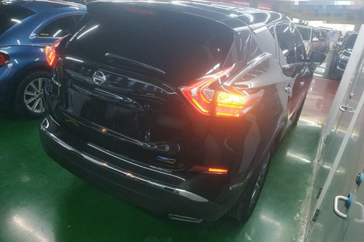 Used Nissan Murano 2021 2.5L XL Two-Wheel Drive Smart Connect Luxury Edition Rear Right 45 Deg