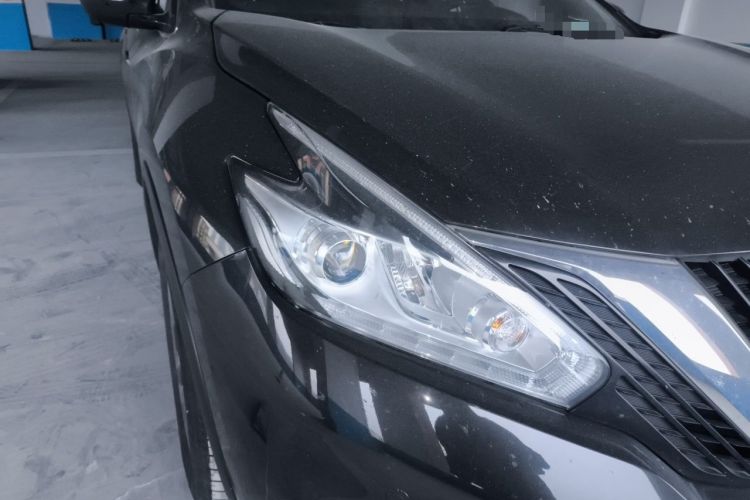 Used Nissan Murano 2021 2.5L XL Two-Wheel Drive Smart Connect Luxury Edition Right Front Headlight