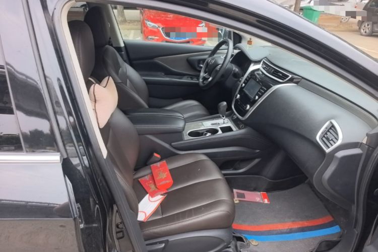 Used Nissan Murano 2021 2.5L XE Two-Wheel Drive Elite Edition Right Front Seat