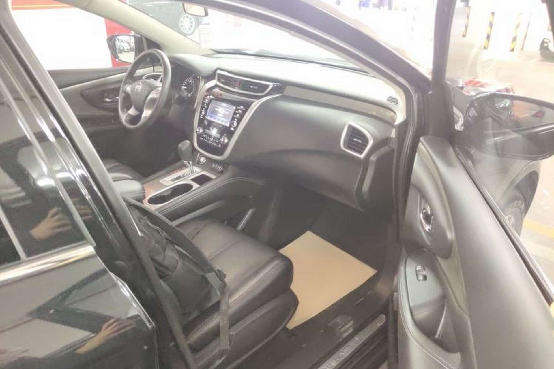 Used Nissan Murano 2021 2.5L XE Two-Wheel Drive Elite Edition Right Front Seat