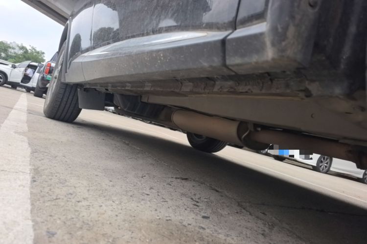 Used Nissan Murano 2021 2.5L XE Two-Wheel Drive Elite Edition Right Side Sill