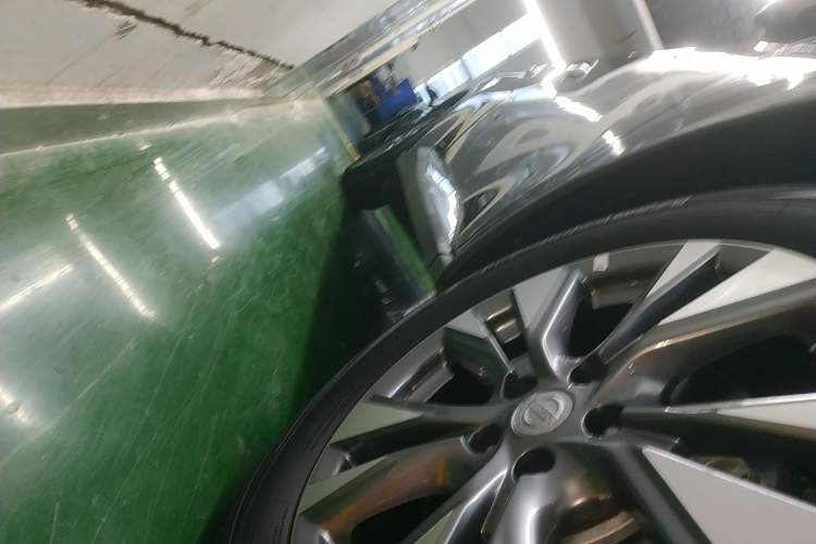Used Nissan Murano 2021 2.5L XL Two-Wheel Drive Smart Connect Luxury Edition Right Side Sill