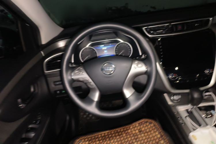 Used Nissan Murano 2021 2.5L XE Two-Wheel Drive Elite Edition Steering Wheel
