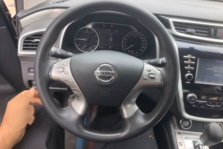 Used Nissan Murano 2021 2.5L XE Two-Wheel Drive Elite Edition Steering Wheel