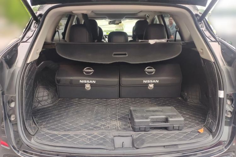 Used Nissan Murano 2021 2.5L XL Two-Wheel Drive Smart Connect Luxury Edition Trunk
