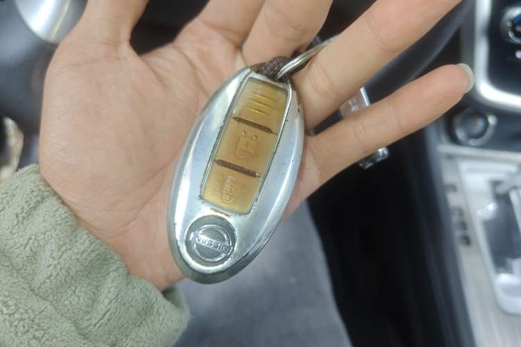 Used Nissan Murano 2021 2.5L XE Two-Wheel Drive Elite Edition Vehicle Key