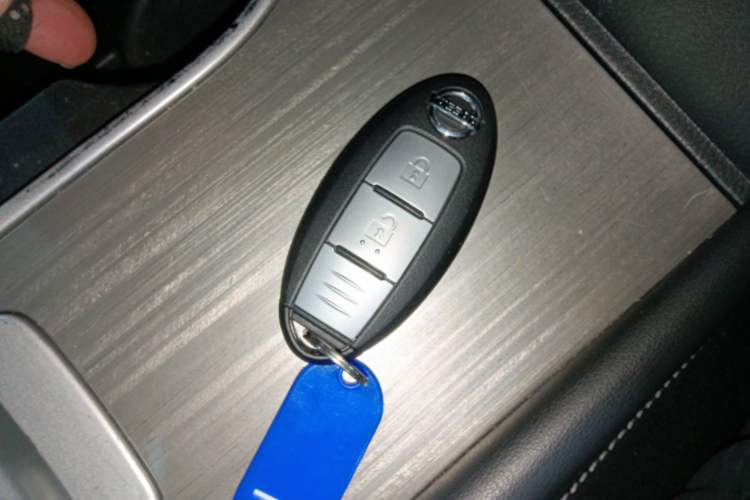 Used Nissan Murano 2021 2.5L XE Two-Wheel Drive Elite Edition Vehicle Key