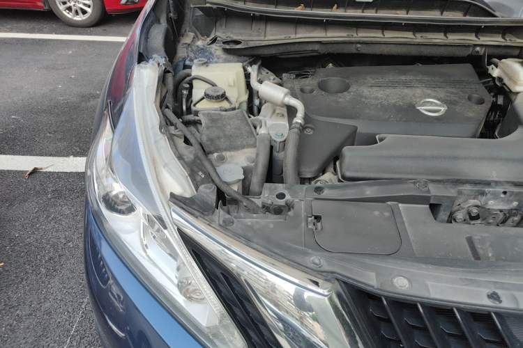 Used Nissan Murano 2021 2.5L XL Two-Wheel Drive Smart Connect Luxury Edition Engine Bay Right