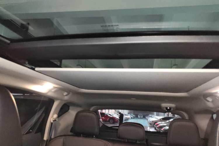 Used Nissan Murano 2021 2.5 S/C HEV XE Four-Wheel Drive Hybrid SmartConnect Prestige Edition Headliner
