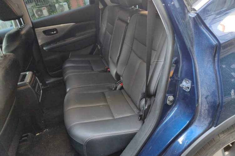 Used Nissan Murano 2021 2.5L XL Two-Wheel Drive Smart Connect Luxury Edition Left Rear Seat