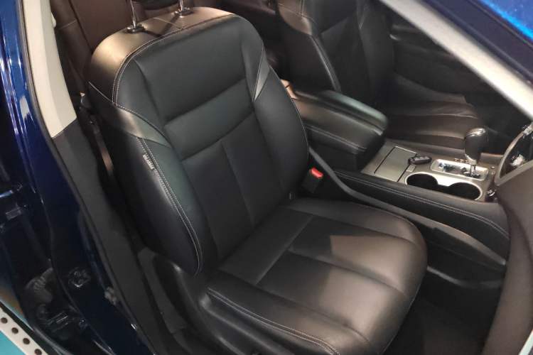 Used Nissan Murano 2021 2.5 S/C HEV XE Four-Wheel Drive Hybrid SmartConnect Prestige Edition Right Front Seat