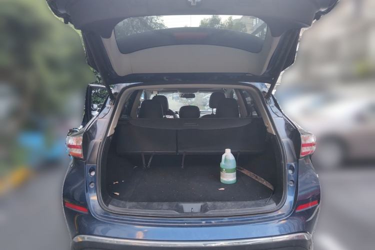 Used Nissan Murano 2021 2.5L XL Two-Wheel Drive Smart Connect Luxury Edition Trunk