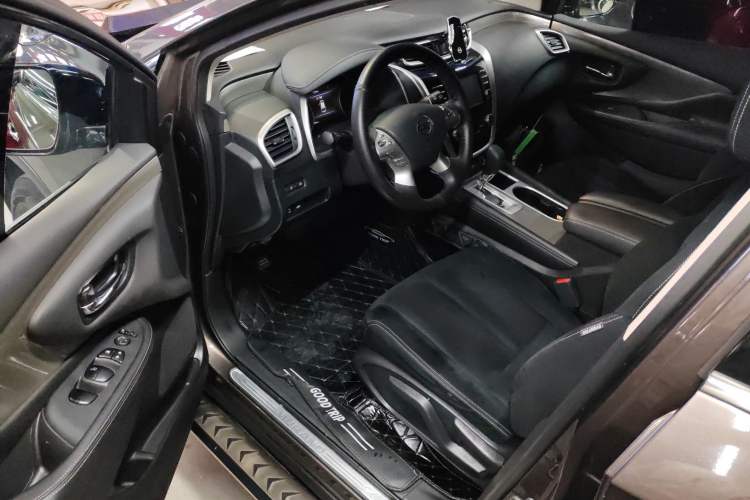 Used Nissan Murano 2021 2.5L XE Two-Wheel Drive Elite Edition Driver Seat