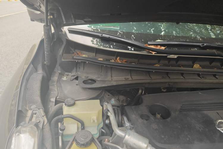 Used Nissan Murano 2021 2.5L XL Two-Wheel Drive Smart Connect Luxury Edition Engine Bay Right