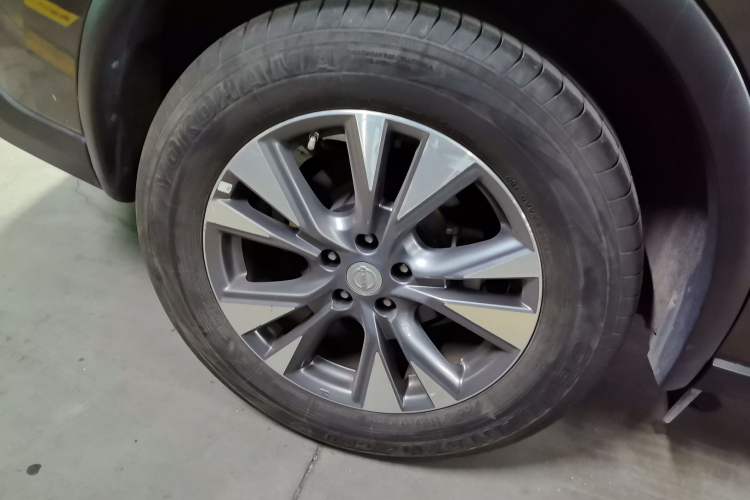 Used Nissan Murano 2021 2.5L XE Two-Wheel Drive Elite Edition Exterior 8