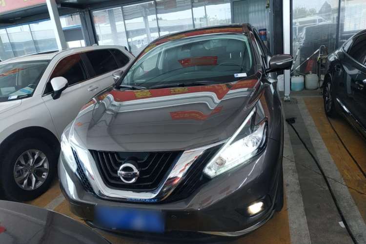 Used Nissan Murano 2021 2.5L XL Two-Wheel Drive Smart Connect Luxury Edition Front