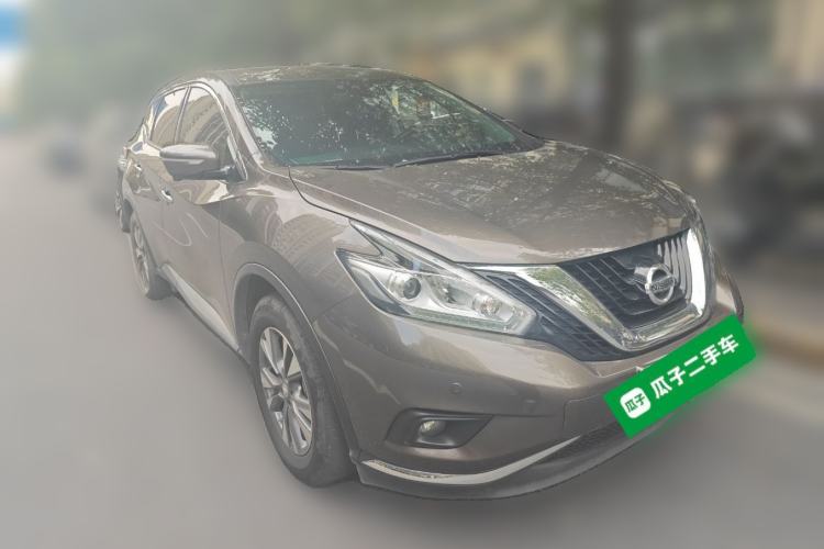 Used Nissan Murano 2021 2.5L XL Two-Wheel Drive Smart Connect Luxury Edition Front Right 45 Deg