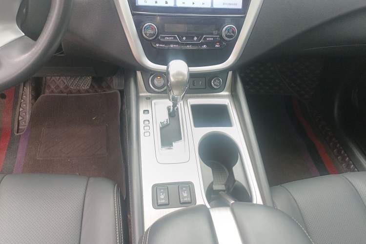 Used Nissan Murano 2021 2.5L XL Two-Wheel Drive Smart Connect Luxury Edition Gear Lever