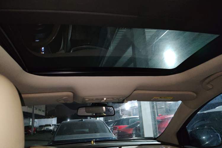 Used Nissan Murano 2021 2.5 S/C HEV XE Four-Wheel Drive Hybrid SmartConnect Prestige Edition Headliner
