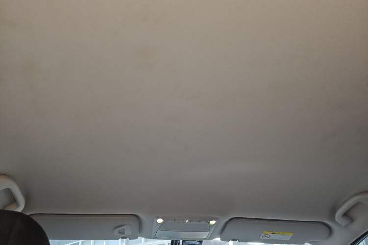 Used Nissan Murano 2021 2.5L XE Two-Wheel Drive Elite Edition Headliner