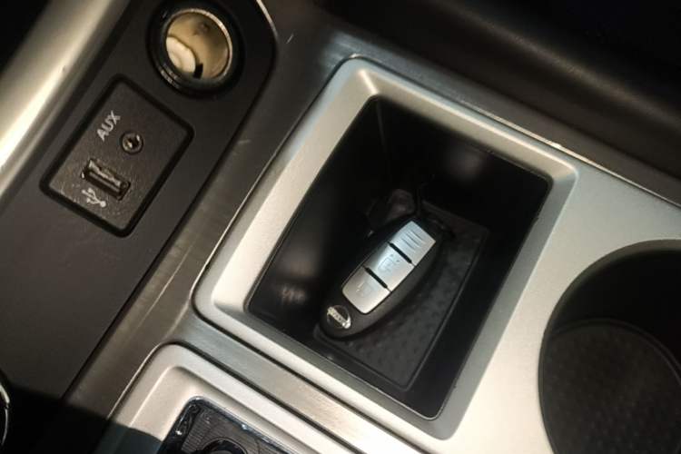 Used Nissan Murano 2021 2.5L XE Two-Wheel Drive Elite Edition Interior 1