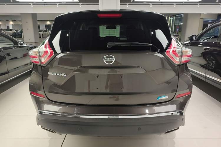 Used Nissan Murano 2021 2.5L XL Two-Wheel Drive Smart Connect Luxury Edition Rear
