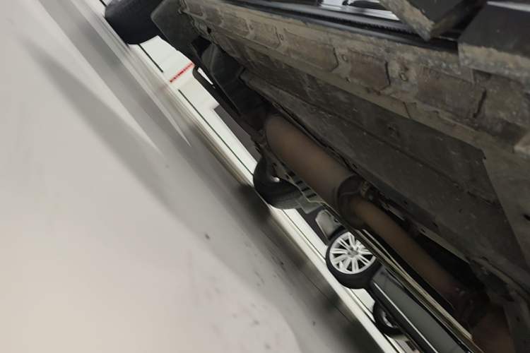 Used Nissan Murano 2021 2.5L XL Two-Wheel Drive Smart Connect Luxury Edition Right Side Sill