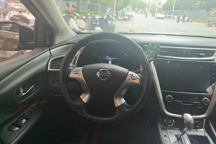 Used Nissan Murano 2021 2.5L XL Two-Wheel Drive Smart Connect Luxury Edition Steering Wheel