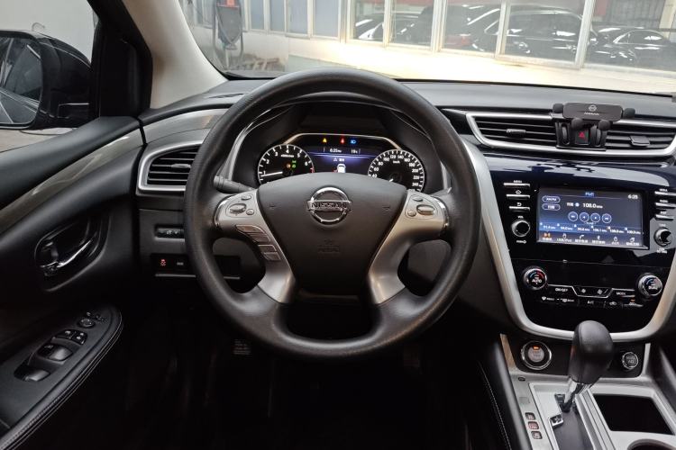 Used Nissan Murano 2021 2.5L XE Two-Wheel Drive Elite Edition Steering Wheel