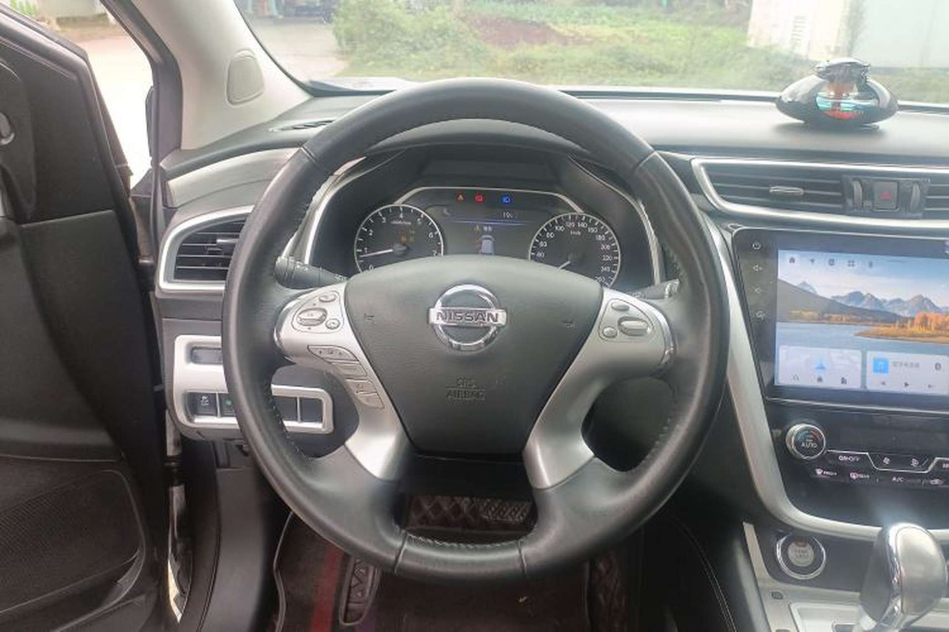 Used Nissan Murano 2021 2.5L XL Two-Wheel Drive Smart Connect Luxury Edition Steering Wheel