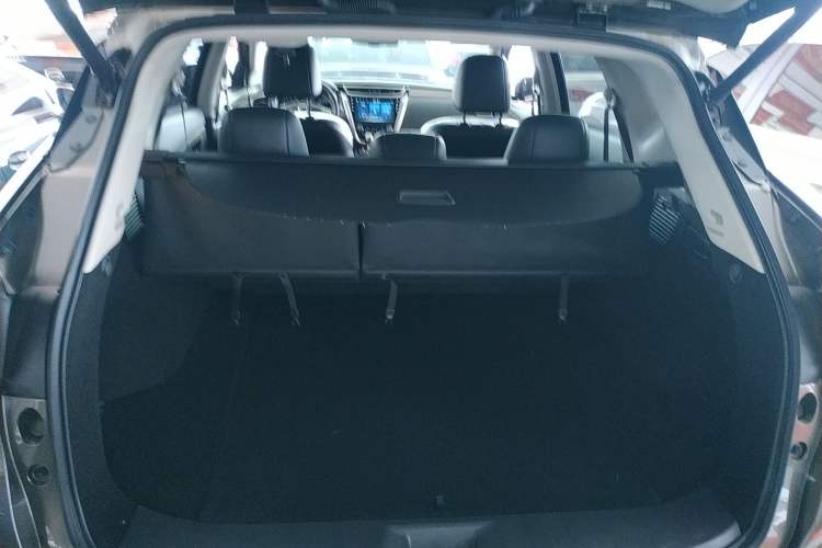 Used Nissan Murano 2021 2.5L XL Two-Wheel Drive Smart Connect Luxury Edition Trunk