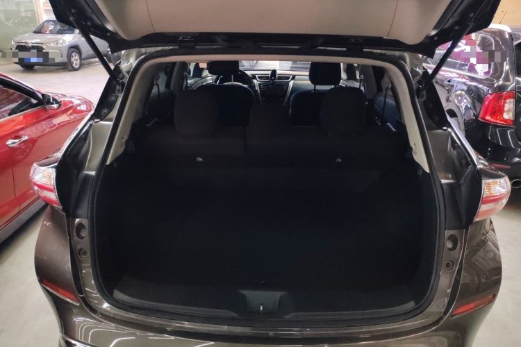 Used Nissan Murano 2021 2.5L XE Two-Wheel Drive Elite Edition Trunk