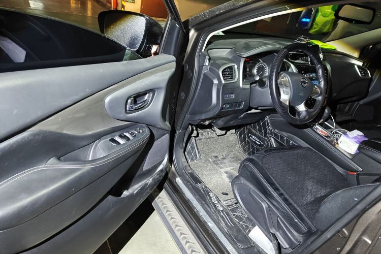 Used Nissan Murano 2021 2.5L XE Two-Wheel Drive Elite Edition Driver Seat