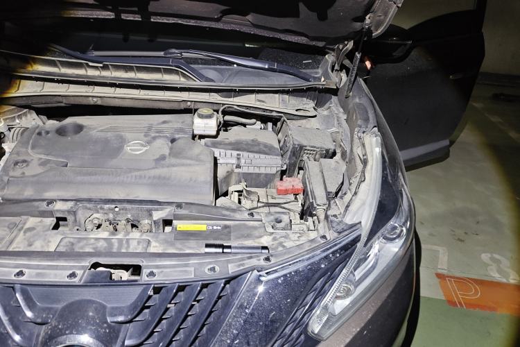 Used Nissan Murano 2021 2.5L XE Two-Wheel Drive Elite Edition Engine Bay Left
