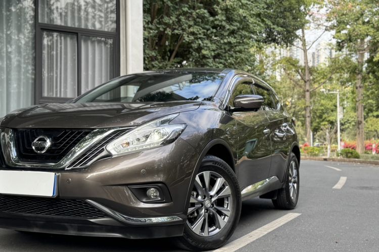 Used Nissan Murano 2021 2.5L XL Two-Wheel Drive Smart Connect Luxury Edition Exterior 1