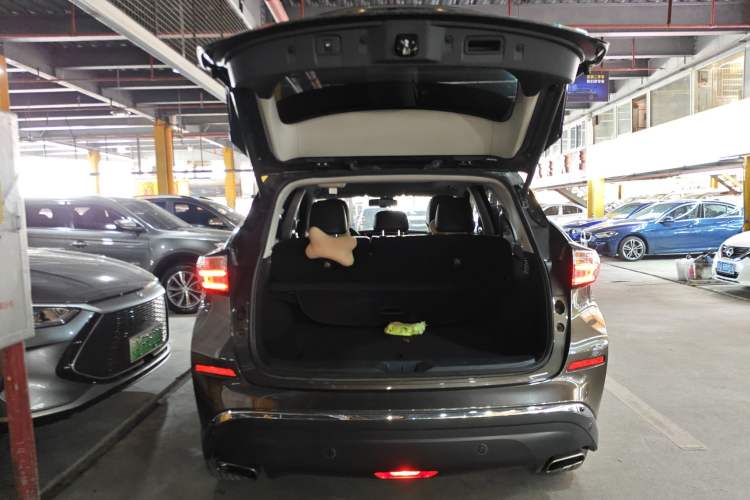 Used Nissan Murano 2021 2.5L XL Two-Wheel Drive Smart Connect Luxury Edition Trunk