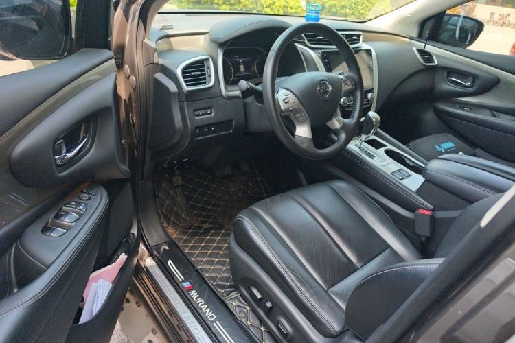 Used Nissan Murano 2021 2.5L XL Two-Wheel Drive Smart Connect Luxury Edition Driver Seat