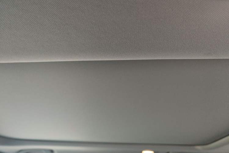 Used Nissan Murano 2021 2.5L XL Two-Wheel Drive Smart Connect Luxury Edition Headliner