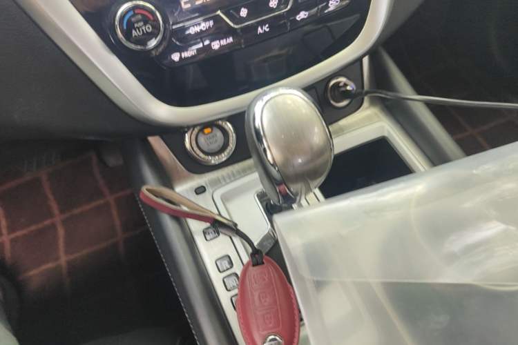 Used Nissan Murano 2021 2.5L XL Two-Wheel Drive Smart Connect Luxury Edition Gear Lever