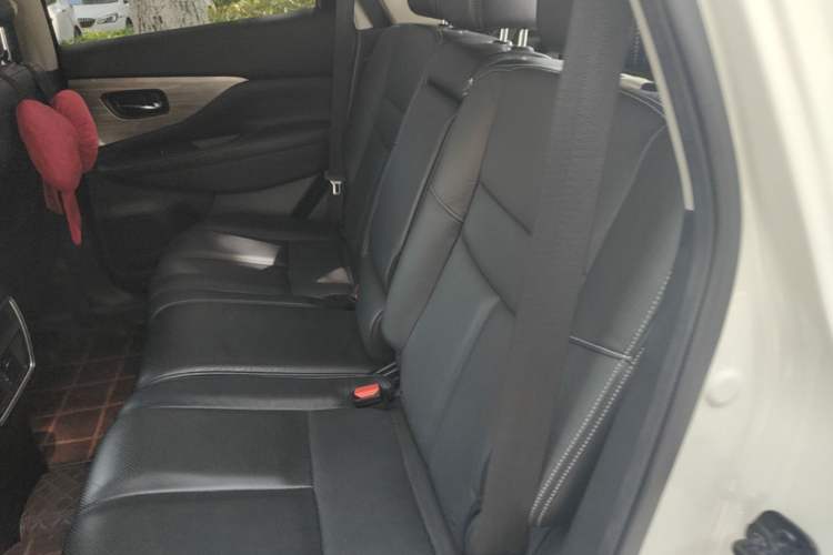 Used Nissan Murano 2021 2.5L XL Two-Wheel Drive Smart Connect Luxury Edition Left Rear Seat