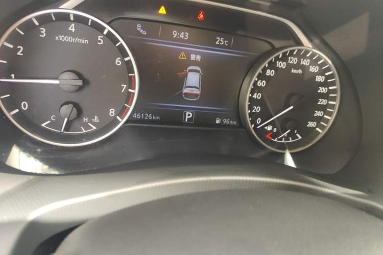 Used Nissan Murano 2021 2.5L XL Two-Wheel Drive Smart Connect Luxury Edition Odometer Close Up