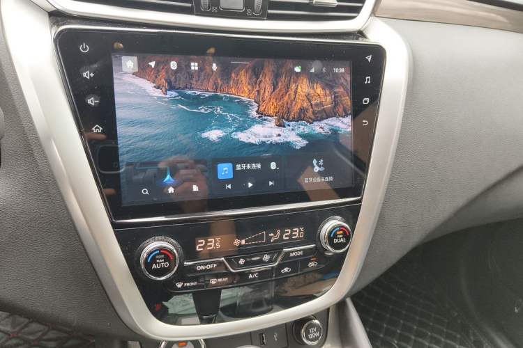 Used Nissan Murano 2021 2.5L XL Two-Wheel Drive Smart Connect Luxury Edition Audio And AC Panel