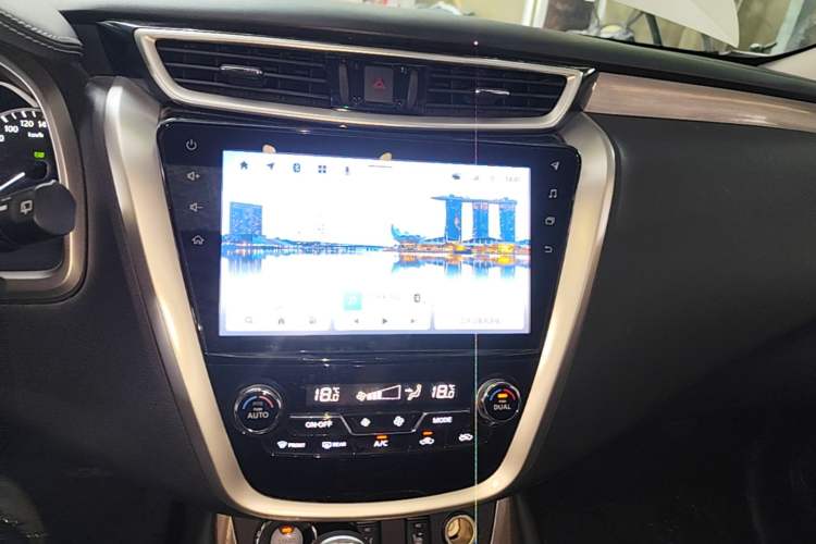 Used Nissan Murano 2021 2.5 S/C HEV XL Four-Wheel Drive Hybrid SmartConnect Prestige Edition Audio And AC Panel
