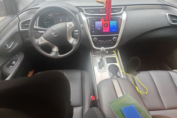 Used Nissan Murano 2021 2.5L XE Two-Wheel Drive Elite Edition Center Console